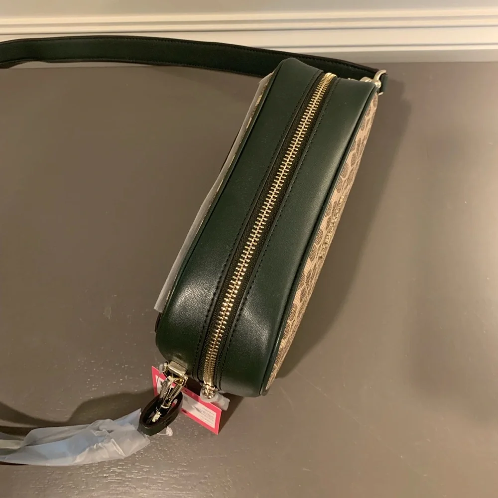 Kate Spade Spade Flower Coated Canvas Infinite Medium Size Camera Bag Crossbody